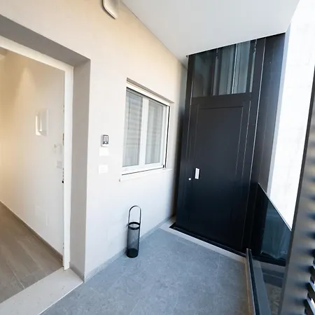 Palazzo Ennio Konukevi Bari