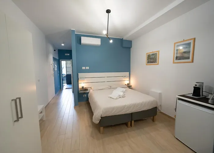Palazzo Ennio Affittacamere 4*