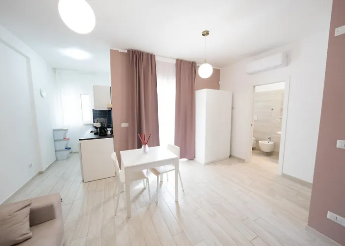 Palazzo Ennio 4* Bari